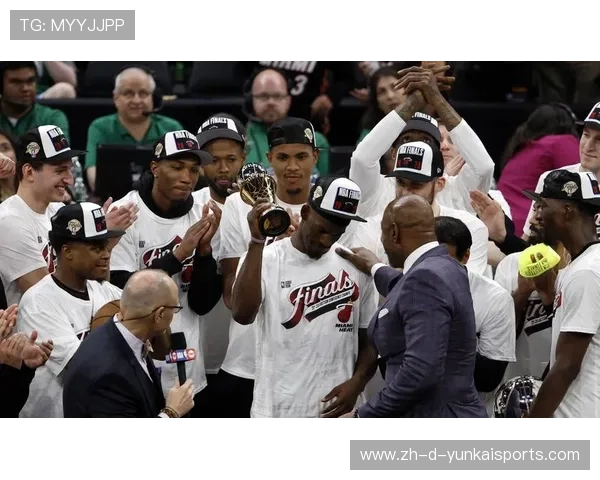 ✅体育直播🏆世界杯直播🏀NBA直播⚽- 国务院办公厅转发中国证监会等部门《关于加强监管防范风险促进期货市场高质量发展的意见》的通知- sports ✅体育直播🏆世界杯直播🏀NBA直播⚽- 国务院办公厅转发中国证监会等部门《关于加强监管防范风险促进期货市场高质量发展的意见》的通知- sports